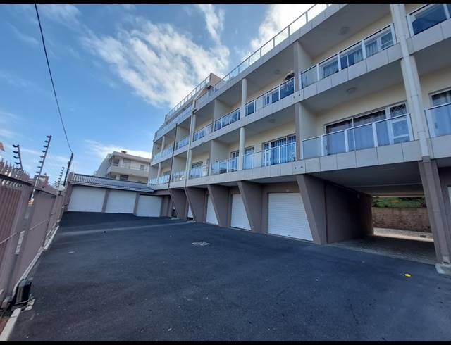 3 BEDROOM APARTMENT FOR SALE IN BEACON ROCKS